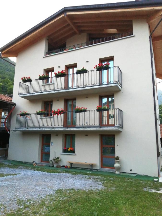 B&B Le Aquane Ono San Pietro Εξωτερικό φωτογραφία